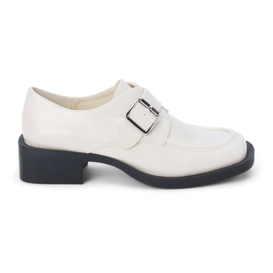Hilary loafer Bone | Matisse Footwear