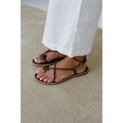 Cassian sandal Chocolate | Matisse Footwear
