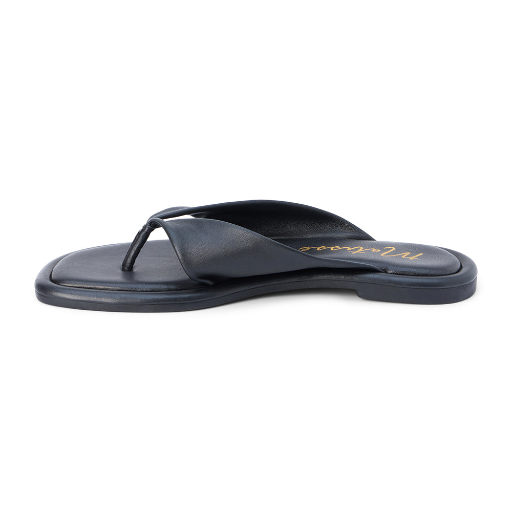 Mirage flip flop sandal Black | Matisse Footwear