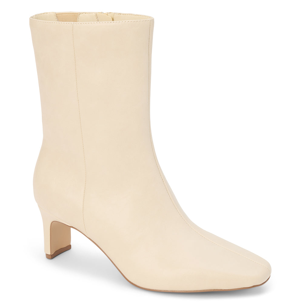 Adler ankle boot Bone | Matisse Footwear