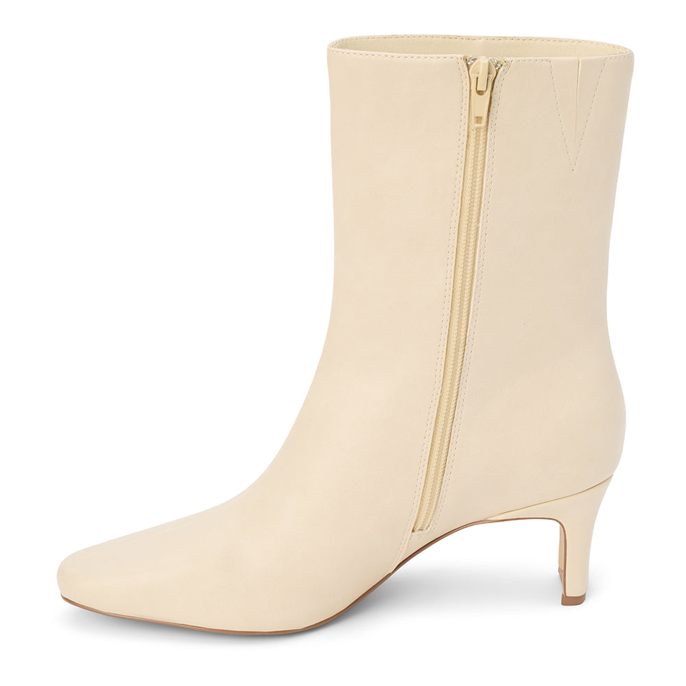 Adler ankle boot Bone | Matisse Footwear