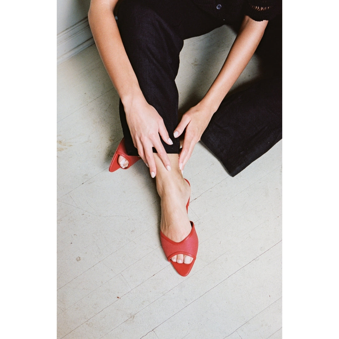 Jess slide sandal Red | Matisse Footwear