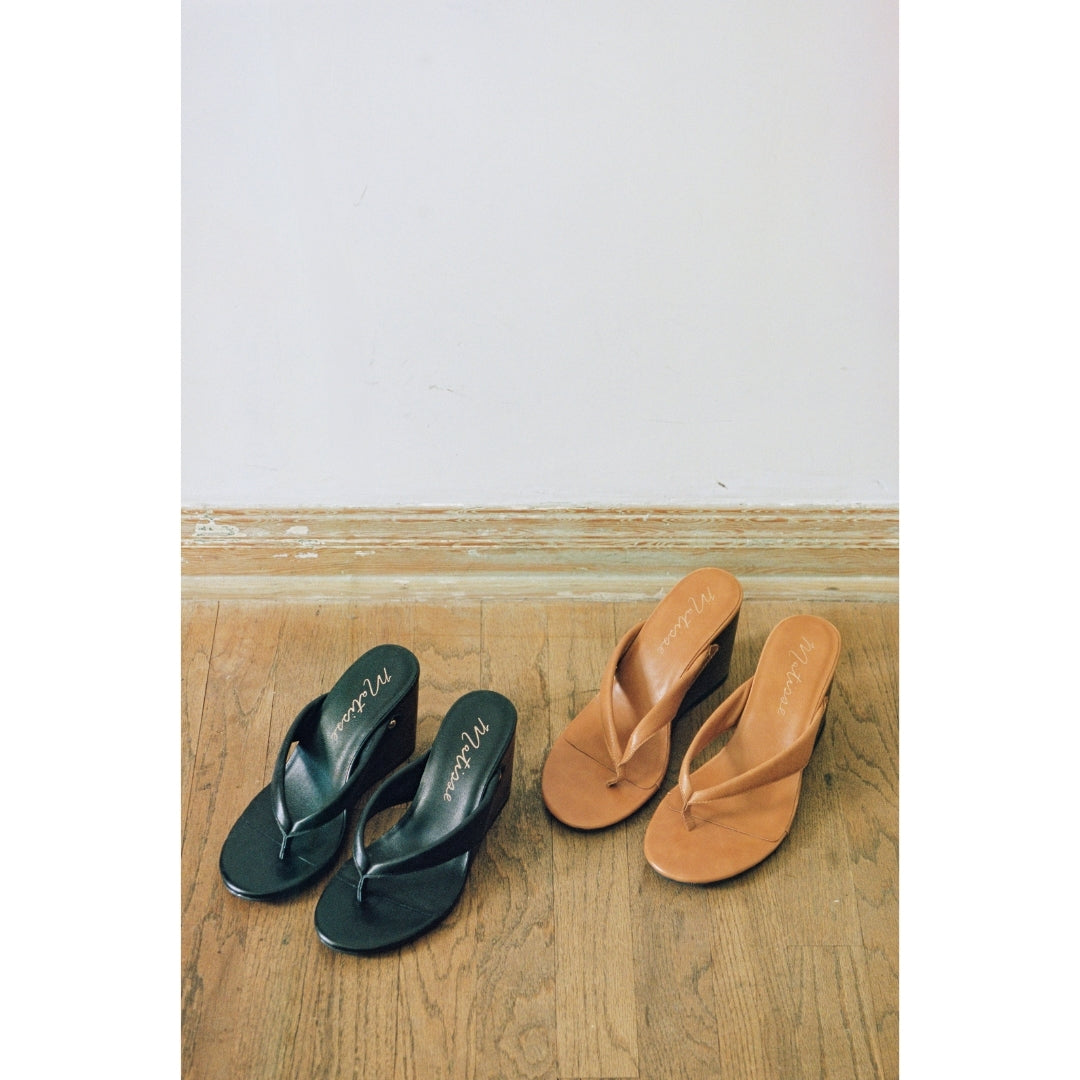 Maryland wedge sandal Black | Matisse Footwear