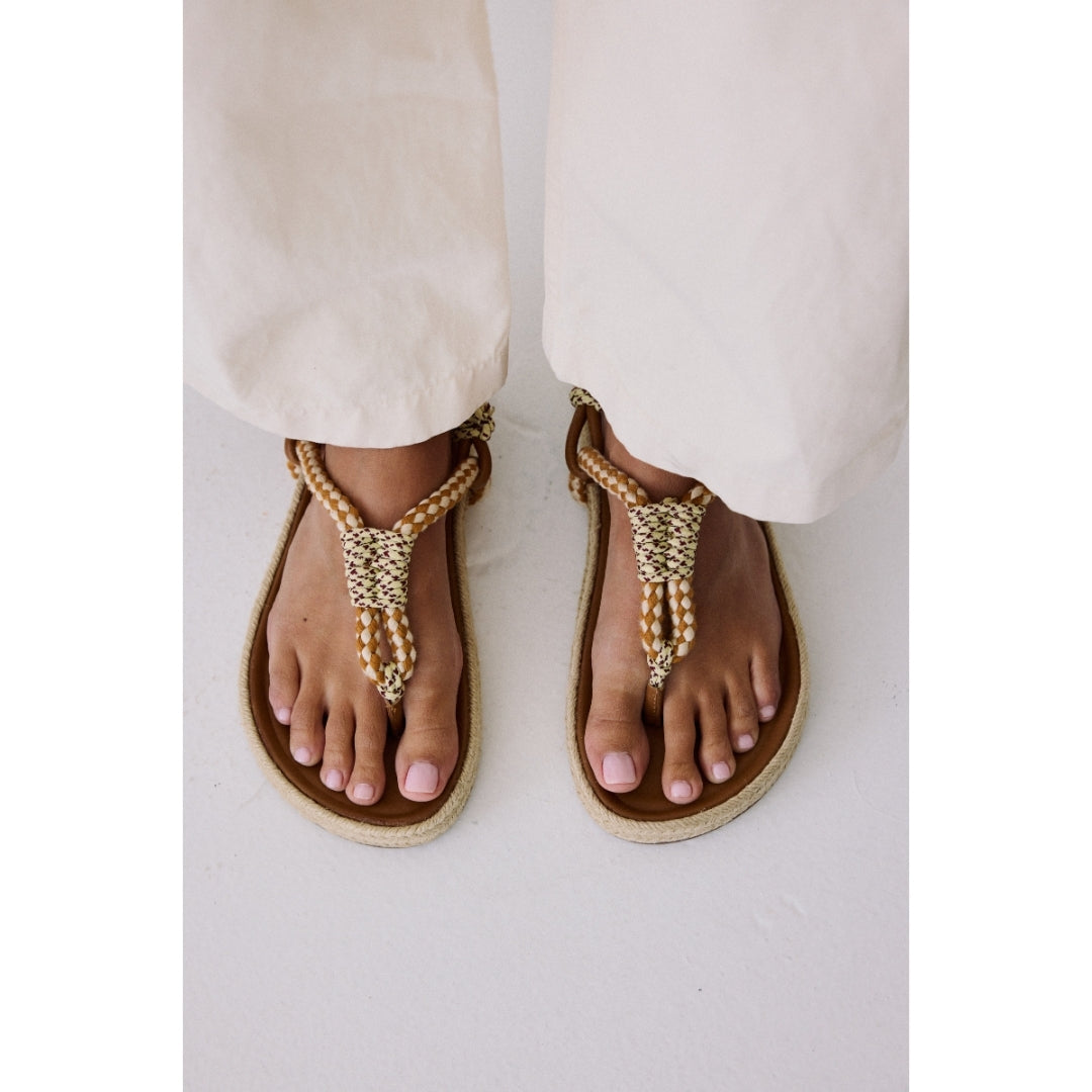 Celia thong sandal Tan Multi | Matisse Footwear