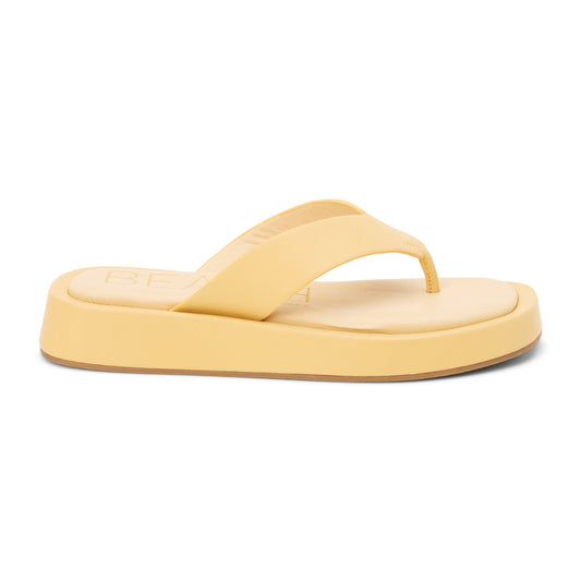 Mallorca flip flop sandal Butter | Matisse Footwear