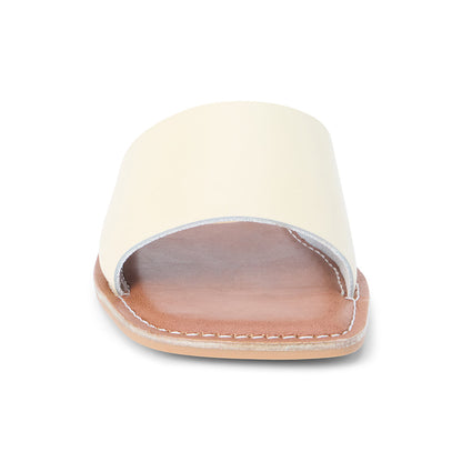 Bali slide sandal Butter | Matisse Footwear