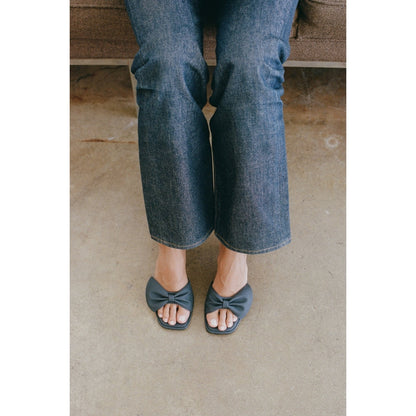 Pompano heeled sandal Navy | Matisse Footwear